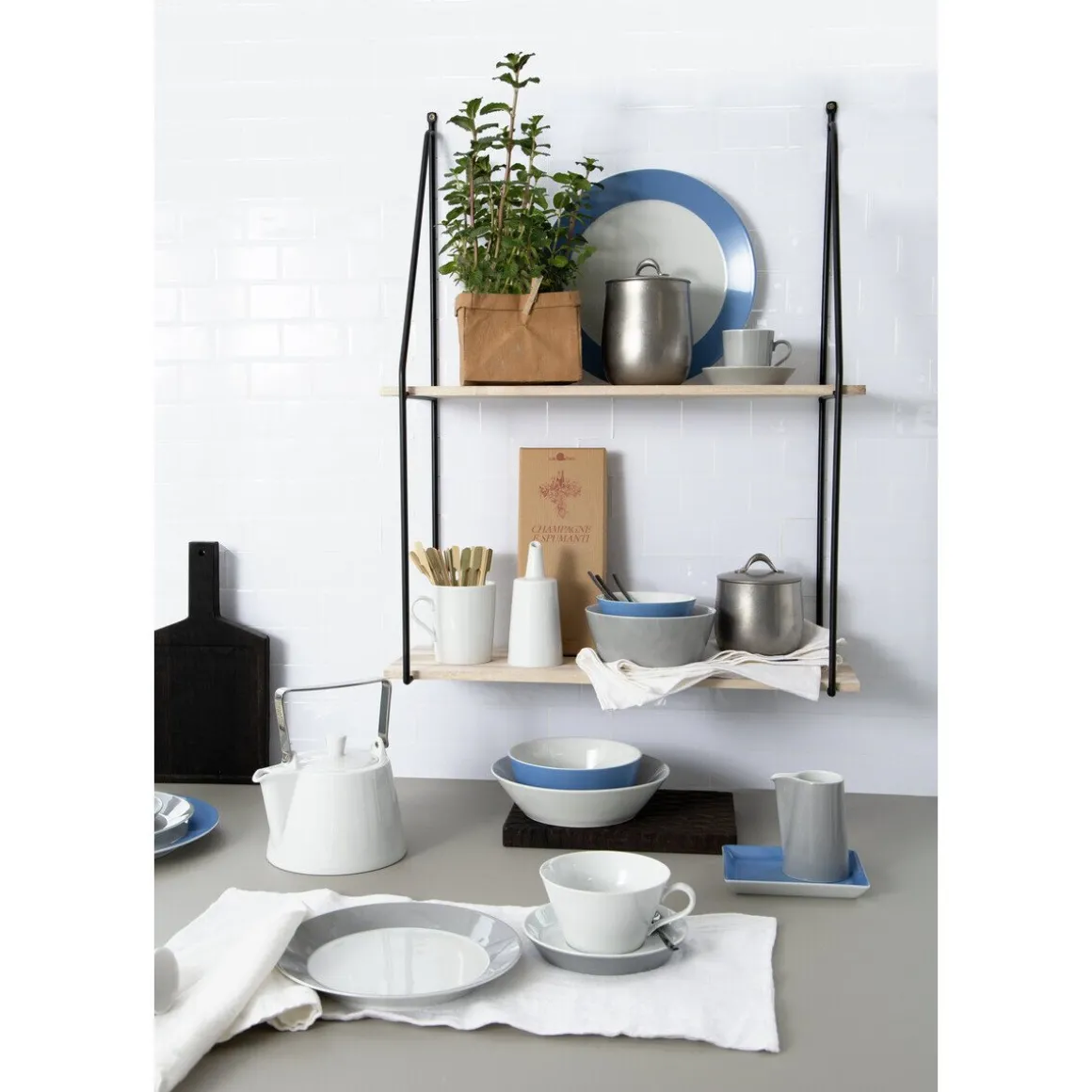 ArzbergTeller flach 22 cm Tric Weiss