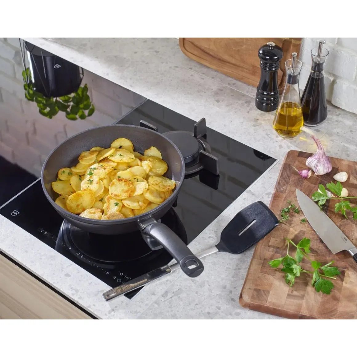 FisslerPfanne 24 cm Ceratal Comfort orbitschwarz