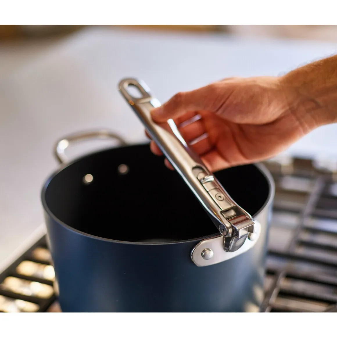 Joseph JosephTopf 23 cm Space blau