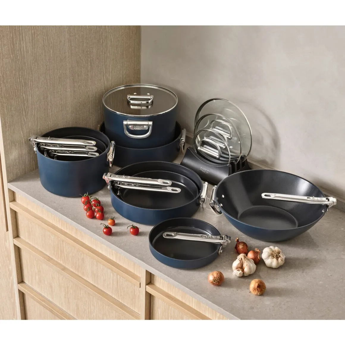 Joseph JosephTopf 23 cm Space blau