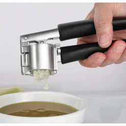 KüchenprofiKnoblauchpresse Profile 17 cm schwarz