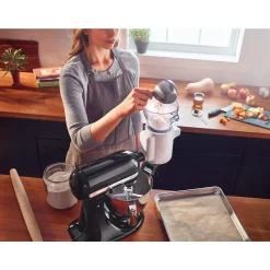KitchenAidSieb mit digitaler Waage zu Küchenmaschine
