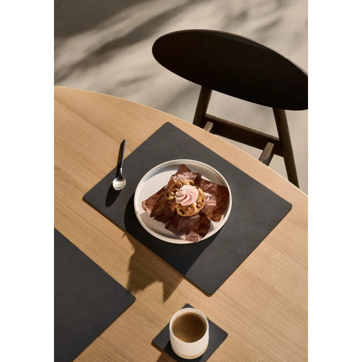 LINDDNAGlasuntersetzer 10x10 cm Square Nupo black