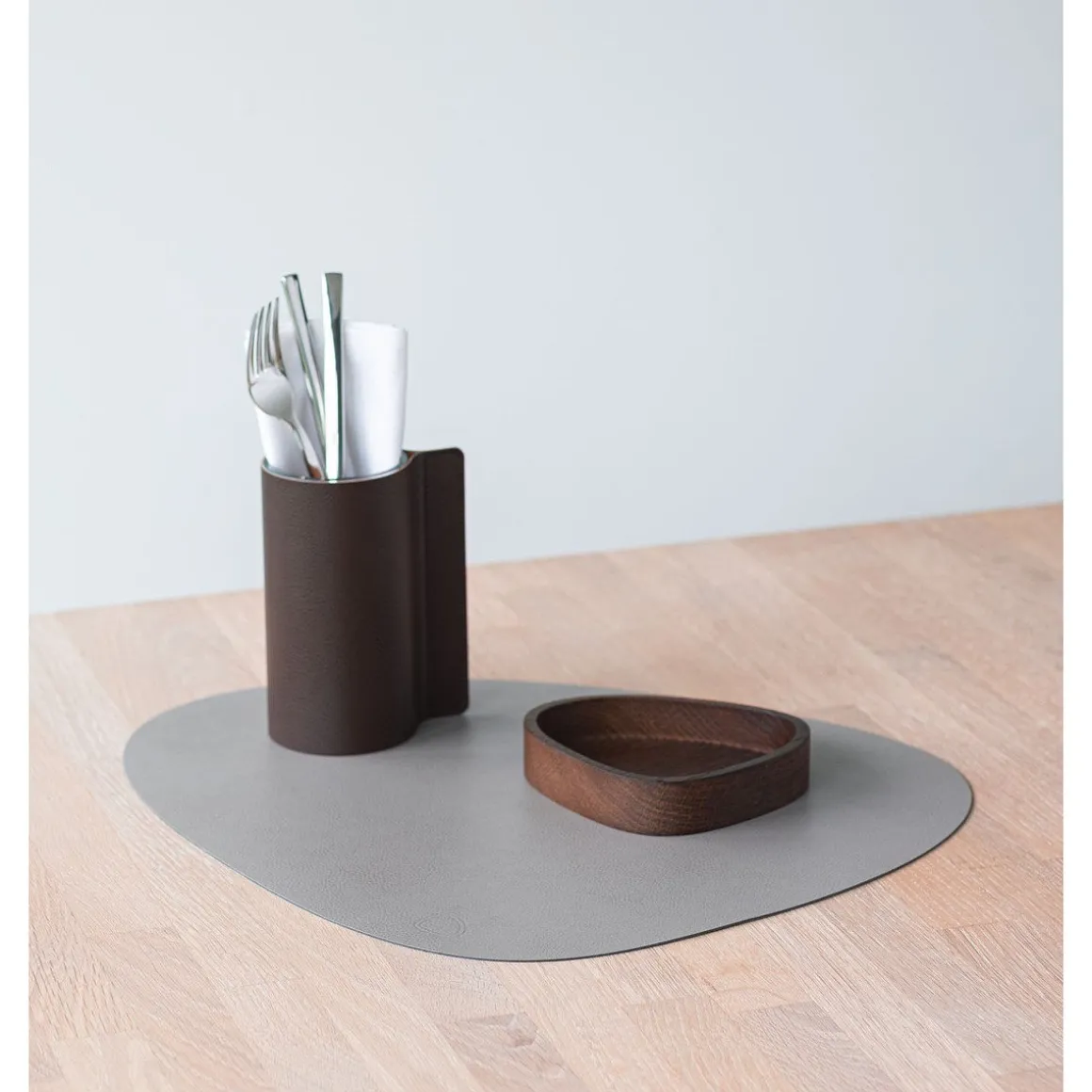 LINDDNATischset L 37x44 cm Curve Serene ash