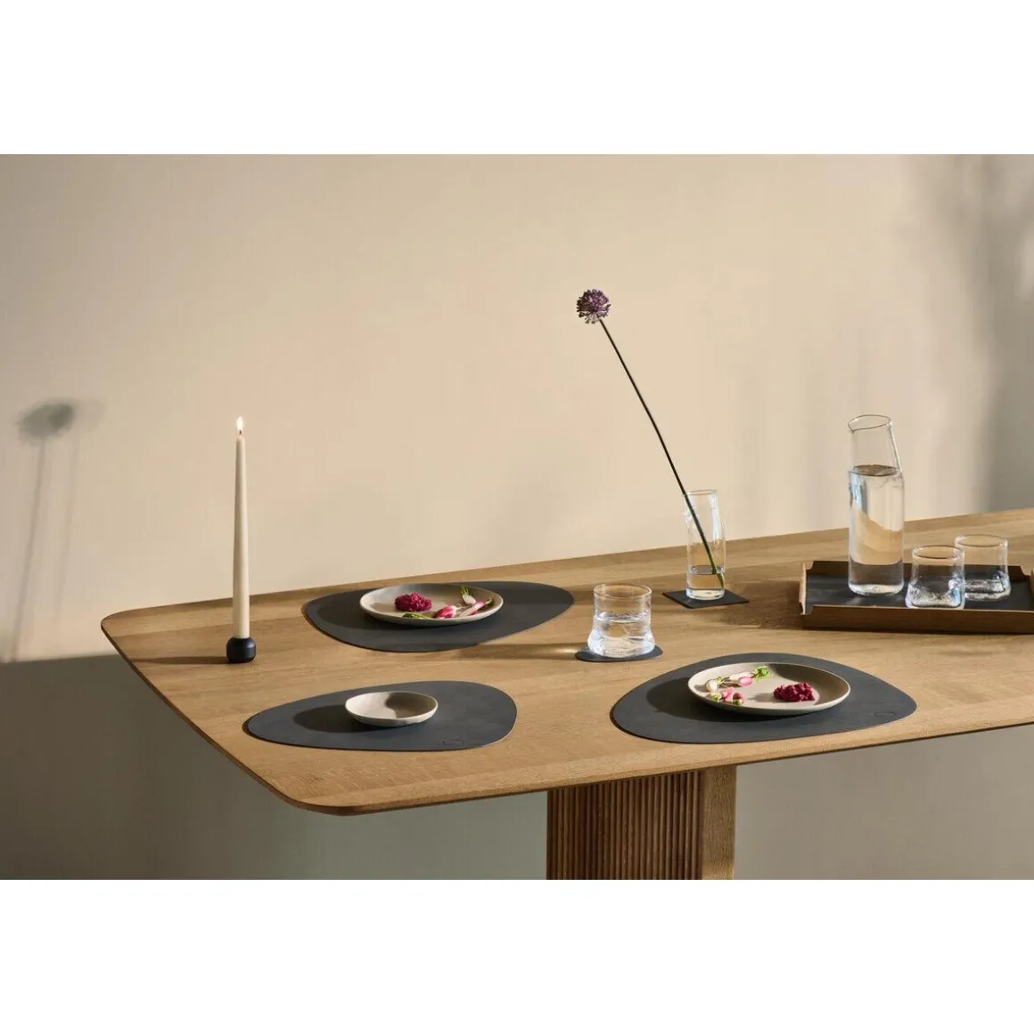 LINDDNATischset S 24x18 cm Curve Nupo black