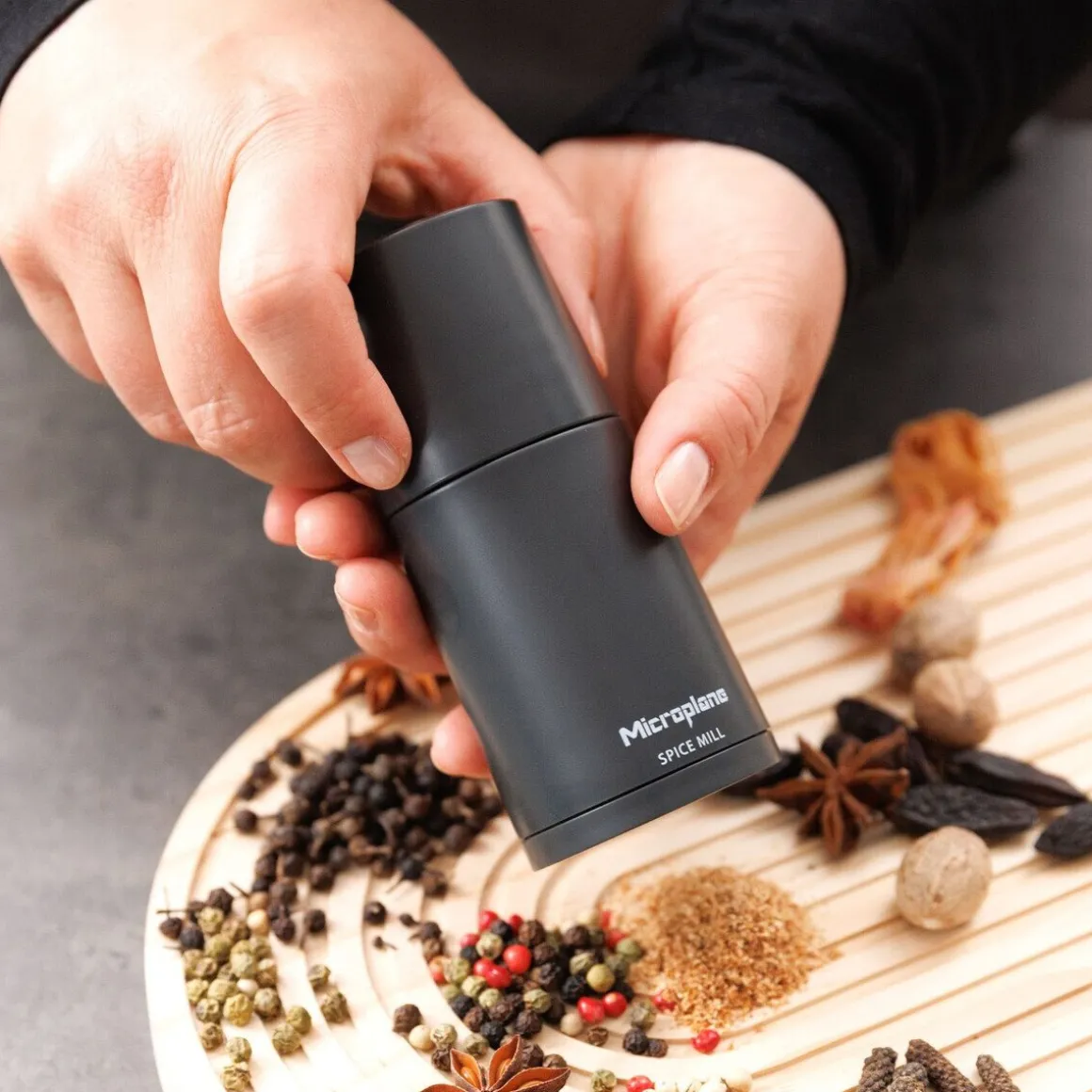 MicroplaneGewürzmühle 2in1 12 cm Speciality Dark Grey