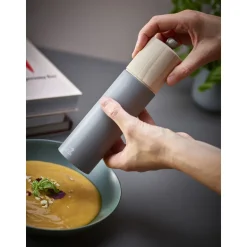 PeugeotPfeffermühle 21 cm Boreal felsgrau