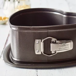 RBV BirkmannSpringform Herz 22 cm Easy Baking schwarz