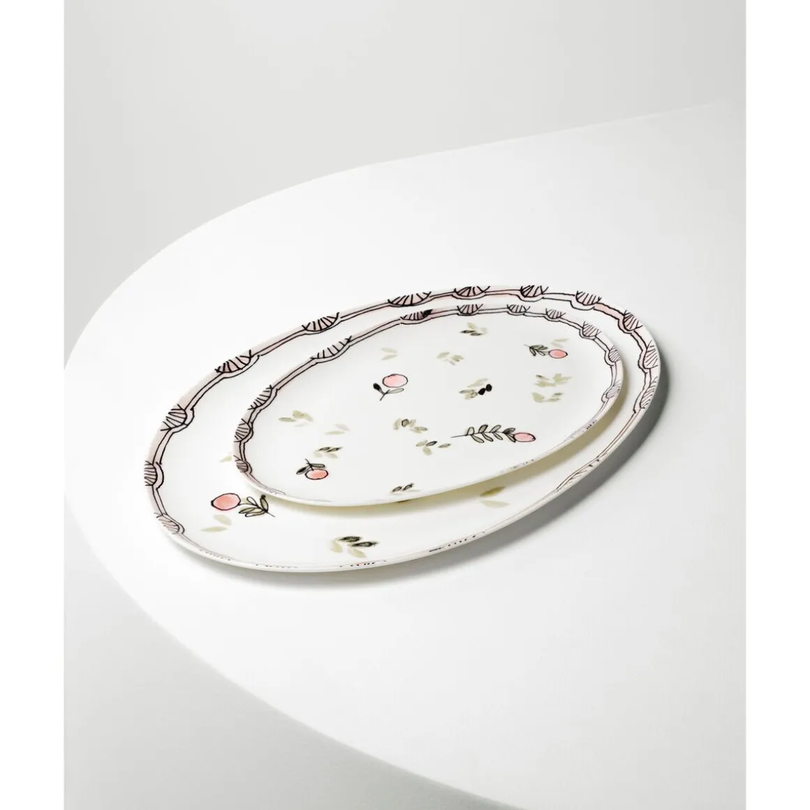 SeraxTeller °2 35x22 cm Midnight Flowers Mirtillo Nude