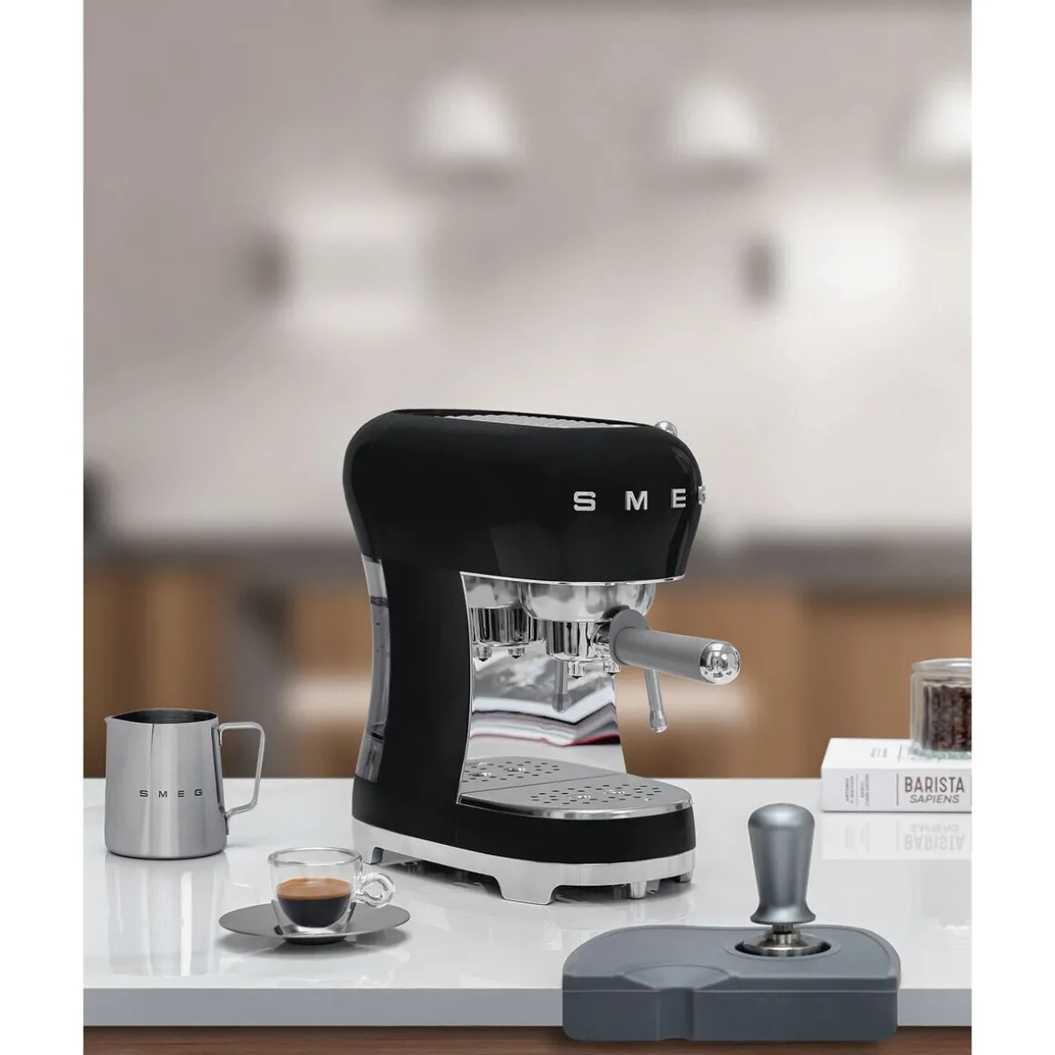 SmegEspressomaschine ECF02BLEU 50’s Style schwarz