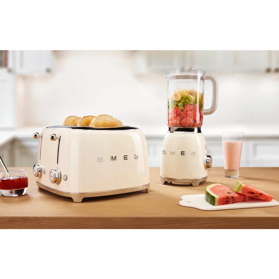 Smeg4-Scheiben-Toaster TSF03 2000 W 50's Style creme