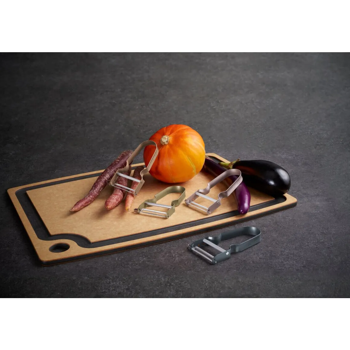 VictorinoxSchäler Rex Limited Edition cashew